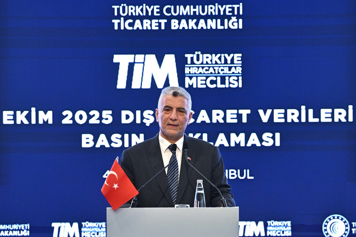 Bakan Bolat a&ccedil;ıkladı! Dış ticaret a&ccedil;ığı y&uuml;zde 24 y&uuml;kseldi, G&ouml;rsel 1