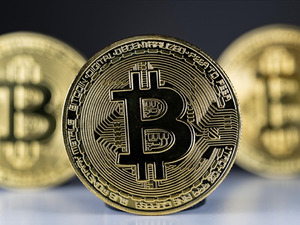 Kripto devinden Bitcoin i&ccedil;in kritik uyarı! "G&ouml;r&uuml;n&uuml;m kırılgan"