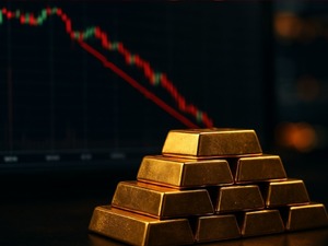Altının kilogram fiyatı eriyor: 7,4 milyon lira seviyelerine geriledi