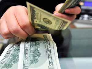 Dolar/TL'den yeni rekor! 42,33 ile tarihi zirveyi g&ouml;rd&uuml;