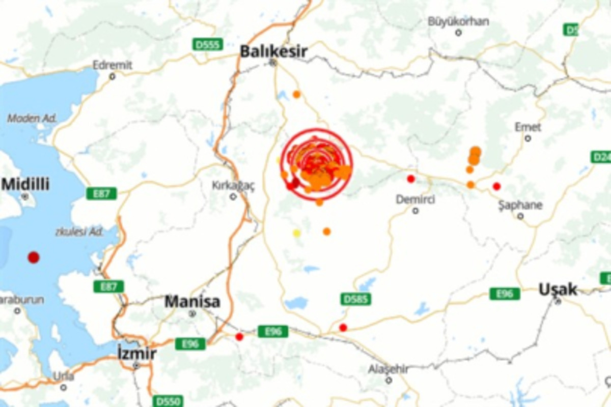 Balıkesir Sındırgı sallanmaya devam ediyor, Görsel 1