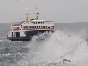 Bozcaada-Geyikli feribot seferi iptal mi edildi?