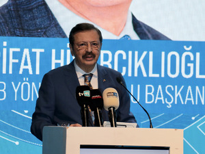 TOBB Başkanı Hisarcıklıoğlu'ndan 'Yapay zeka' a&ccedil;ıklaması! "&Ouml;n&uuml;m&uuml;zdeki 50 yıl i&ccedil;inde..."
