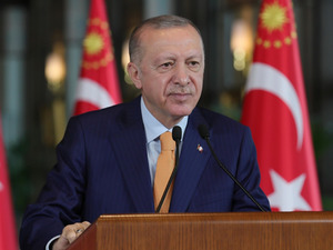 Cumhurbaşkanı Erdoğan "Cumhuriyet tarihinin rekorunu kırdık" diyerek a&ccedil;ıkladı! "30 ayın 22'sinde..."