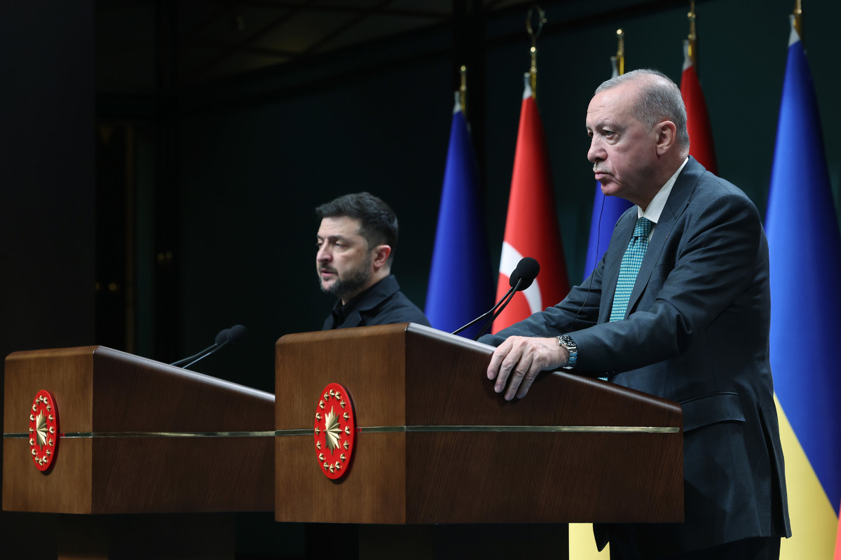 Cumhurbaşkanı Erdoğan ile Zelenskiy bir araya geldi! "İkili ticaret hacmimizi 10 milyar dolara çıkarmayı hedefliyoruz", Görsel 2