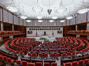Meclis'te b&uuml;t&ccedil;e takvimine ilişkin Danışma Kurulu &ouml;nerisi kabul edildi