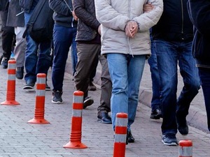 İstanbul'da şike ve bahis operasyonu: 32 ş&uuml;pheli adliyede
