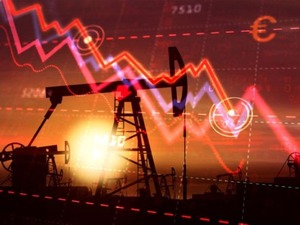 Petrol fiyatları d&uuml;ş&uuml;şte