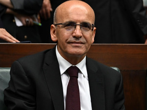 Bakan Şimşek a&ccedil;ıkladı! "Vergiler yeniden değerleme oranının altında belirlenecek"