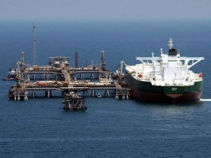 Kandıra a&ccedil;ıklarında Rus tanker gemisinde patlama