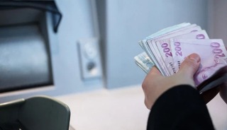 T&uuml;rkiye genelinde yaşanıyor: 56 bin ATM'de nakit krizi!