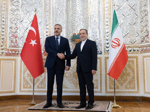 Bakan Fidan'dan Tahran'da kritik duyuru! Van'da a&ccedil;ılacak