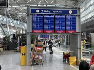Alman havalimanlarının yolcu sayısı y&uuml;zde 4,2 arttı