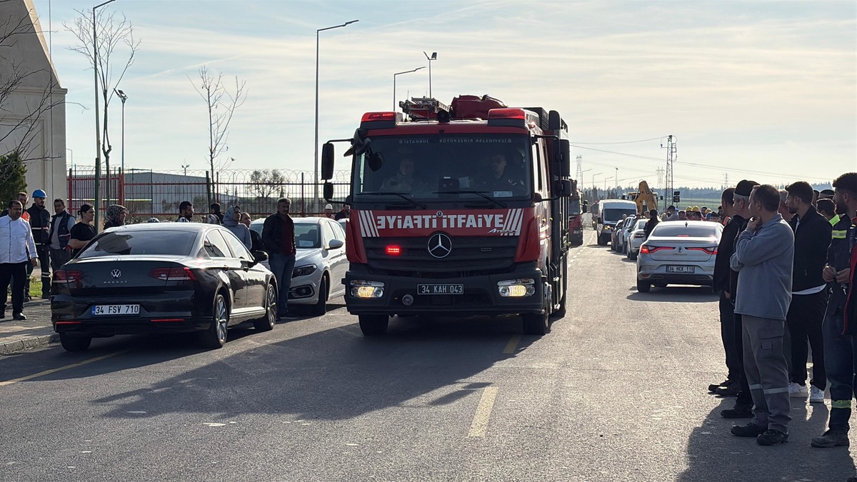 Silivri Botaş ta yangın! Tesisler boşaltıldı: Valilikten a&ccedil;ıklama, G&ouml;rsel 2