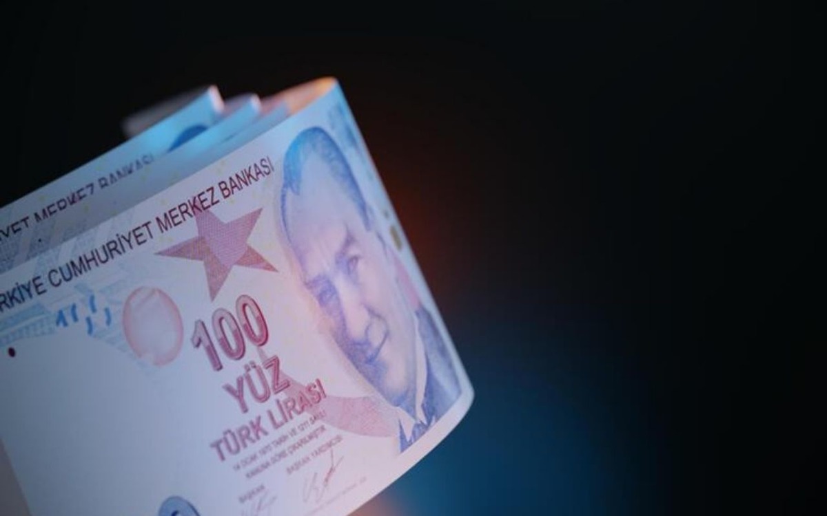 2026 ya Girerken C&uuml;zdanın Fotoğrafı: Ocak Ayında Bizi Bekleyen "Zam ve Maaş" Trafiği, G&ouml;rsel 2