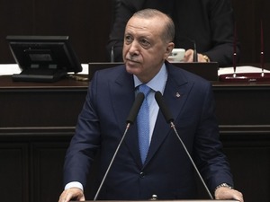 Erdoğan: "T&uuml;rkiye ekonomisi istikrarlı seyrini korumuştur"