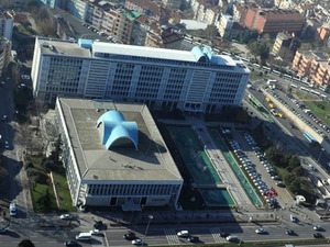 İBB'ye y&ouml;nelik yolsuzluk soruşturmasında 19 tahliye