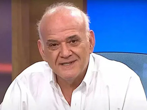 G&ouml;zaltına alınan Ahmet &Ccedil;akar hastaneye kaldırıldı