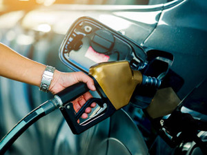 Akaryakıt fiyatlarına zam gelecek mi? (İşte g&uuml;ncel benzin, motorin ve LPG fiyatları 15 Aralık 2025)