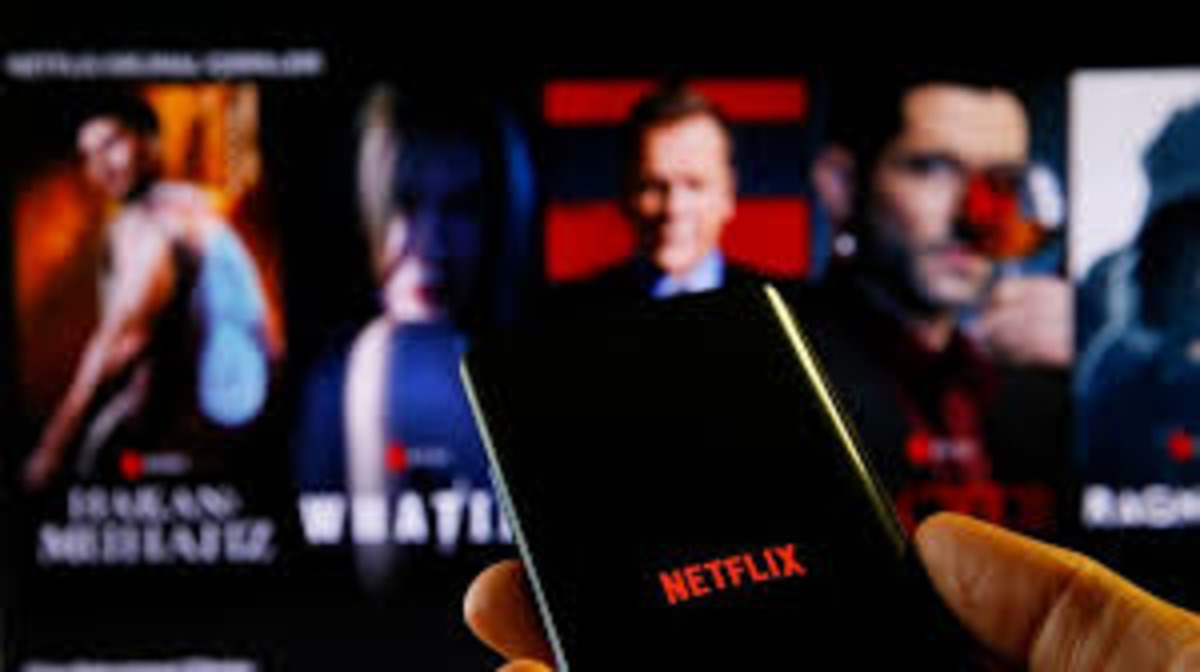 Medya savaşında yeni perde: Netflix in rakibi harekete ge&ccedil;ti! 108,4 milyar dolarlık rekor teklif, G&ouml;rsel 1