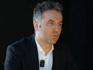 Mehmet Akif Ersoy dahil 4 kişiye tutuklama cezası