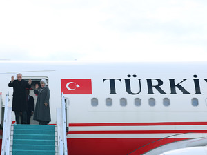 Cumhurbaşkanı Erdoğan, T&uuml;rkmenistan'a gitti