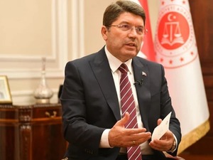 Adalet Bakanı Tun&ccedil;'tan "yasa dışı bahis" a&ccedil;ıklaması