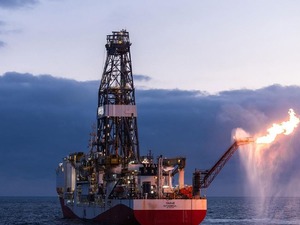 T&uuml;rkiye'nin petrol ithalatı Ekim'de y&uuml;zde 13,7 arttı