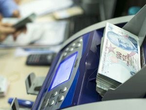 30 bin TL'lik seyyanen zam d&uuml;zenlemesi geri &ccedil;ekildi