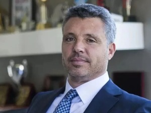 Sadettin Saran adliyede: Ş&uuml;pheli sıfatıyla ifade veriyor