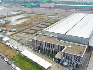 Zor g&uuml;nler ge&ccedil;iriyordu! Bor&ccedil; krizi satışı beraberinde getirdi: Alman devinden 1,5 milyar euroluk hamle