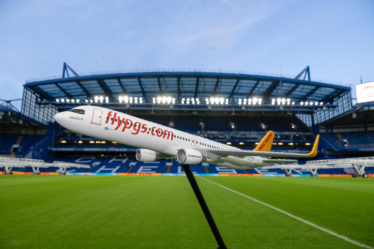T&uuml;rk havayolu şirketi İngiliz futbol devi ile el sıkıştı! İşbirliği resmen a&ccedil;ıklandı, G&ouml;rsel 1