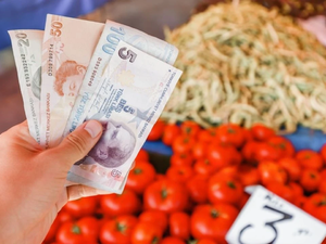Asgari &Uuml;crete gelen zam enflasyonu nasıl etkileyecek?