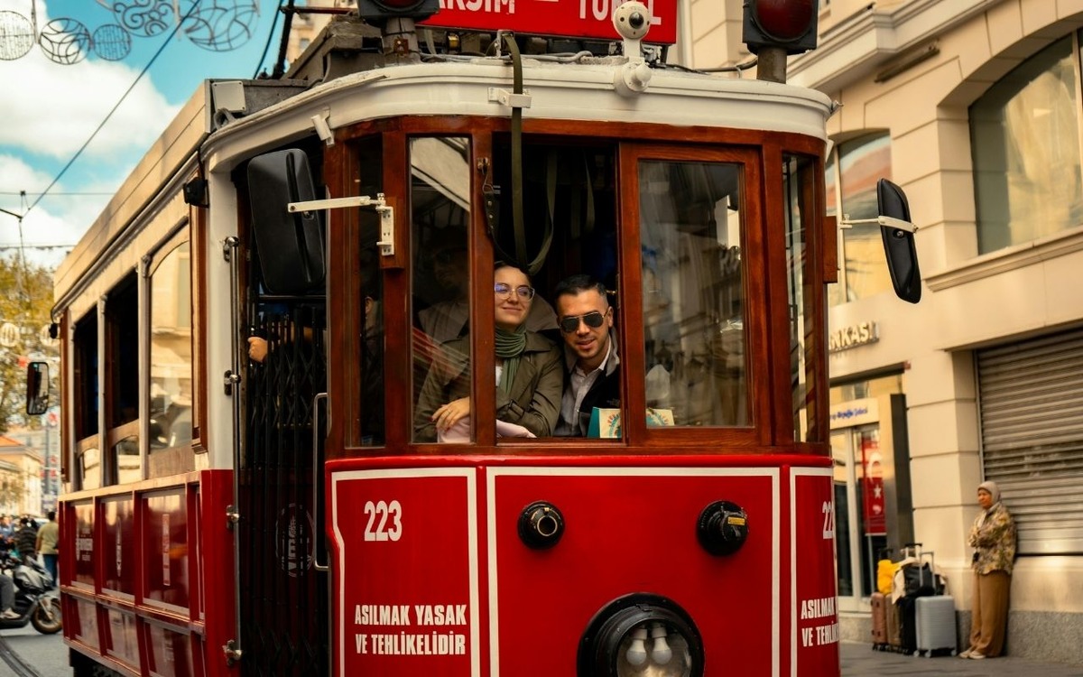 İstanbul’da otobüs yasaklandı! Turistlere özel tramvay geliyor, Görsel 1