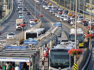 İBB'den yılbaşı tarifesi! Ulaşım &uuml;cretsiz, seferler artırıldı