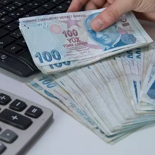 Kamu borcu olanlara yeni d&uuml;zenleme: Faiz d&uuml;şt&uuml;, taksit arttı