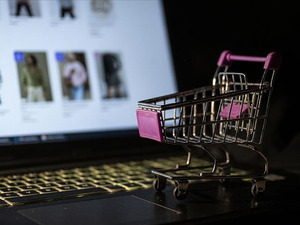 Veri sızıntısının ardından &ouml;z&uuml;r dilediler! E-ticaret devinden m&uuml;şterilerine bin 500 TL'lik kupon