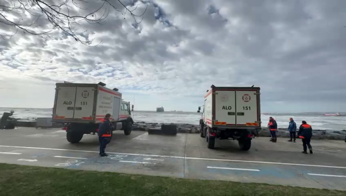 Bakırk&ouml;y a&ccedil;ıklarında iki tankerde acil durum &ccedil;ağrısı! Ekipler sevk edildi, G&ouml;rsel 1