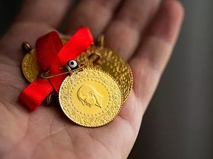 Altın İ&ccedil;in Kritik Seviye Uyarısı: Uzmanlar Bu Rakamı İşaret Ediyor