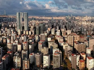 Konut Fiyatlarında Fren mi Geliyor? Uzmanlardan 2026 Yorumu