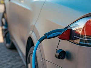 Norve&ccedil;'te elektrikli ara&ccedil;ların payı 2025'te rekor y&uuml;kseliş g&ouml;sterdi