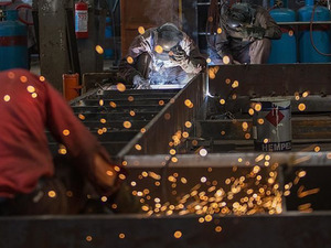 ABD'de imalat sanayi PMI ge&ccedil;en yıl aralıkta d&uuml;şt&uuml;