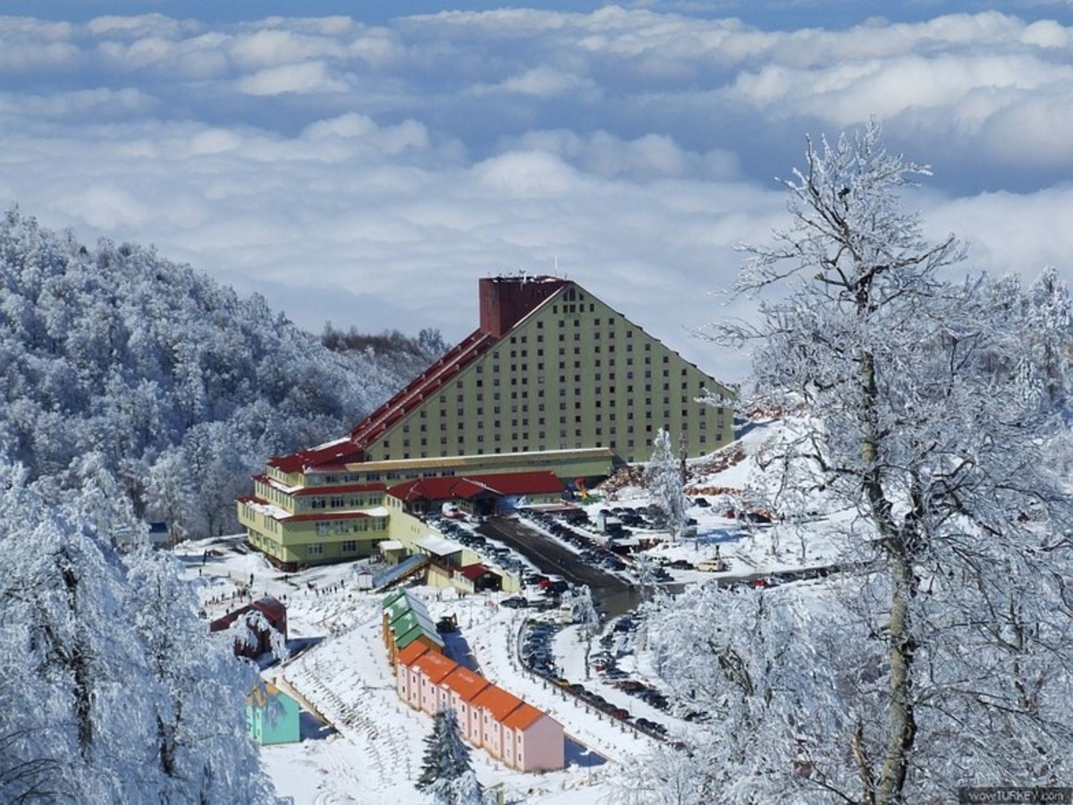 Kış sezonunda Kartepe&rsquo;de şok karar: Green Park Otel m&uuml;h&uuml;rlendi, G&ouml;rsel 1