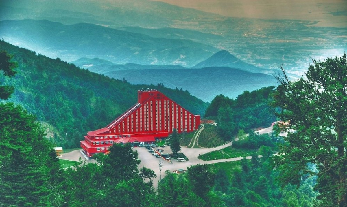 Kış sezonunda Kartepe&rsquo;de şok karar: Green Park Otel m&uuml;h&uuml;rlendi, G&ouml;rsel 2