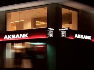 İlk kez mobilden Akbanklı olan KOBİ'lere kredi kampanyası