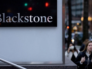 Trump "Ev Toplamayı" Yasaklıyor: Dev Şirket Blackstone Borsada &Ccedil;akıldı