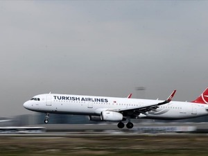 THY, İran'ın 3 kentine planlanan 17 seferi iptal etti