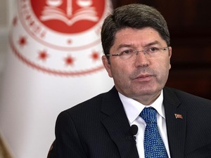 Adalet Bakanı Tun&ccedil;, Memur-Sen'in toplu s&ouml;zleşme sempozyumunda konuştu