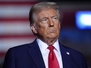 Trump'ın, İran'a y&ouml;nelik siber ve psikolojik saldırı se&ccedil;eneklerini değerlendirdiği iddia edildi