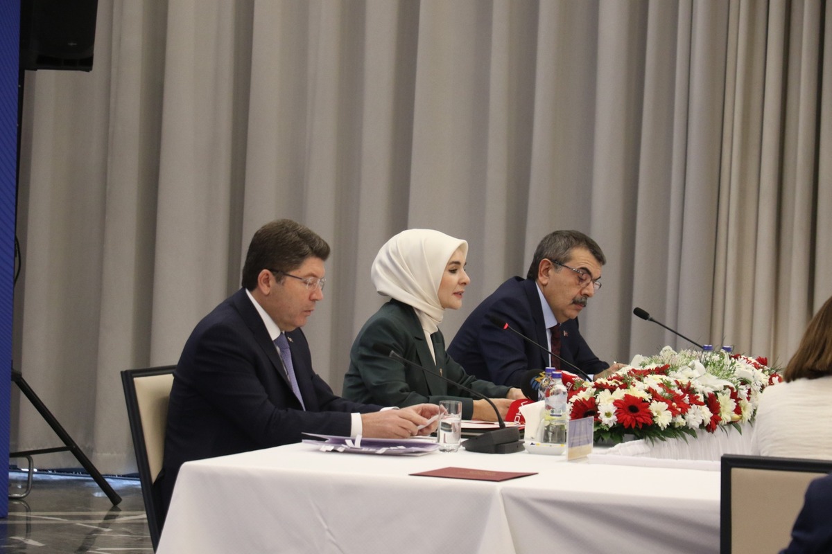 Uzun s&uuml;redir konuşuluyordu! Bakan G&ouml;ktaş a&ccedil;ıkladı: 15 yaş altına sosyal medya d&uuml;zenlemesi yolda, G&ouml;rsel 3